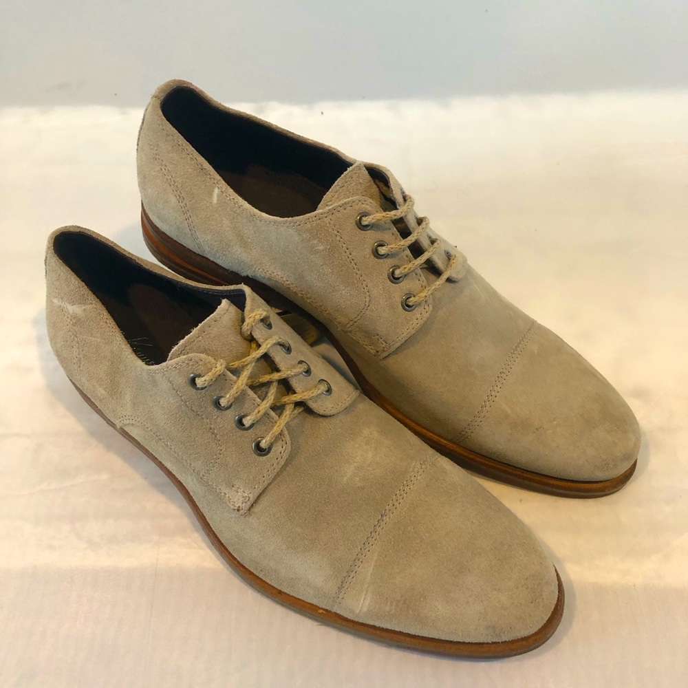 Kenneth Cole NY , Oxford lace up , Beige Suede , leather upper , size 9